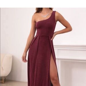 Lucy in the Sky One-Shoulder Burgundy Maxi Dress